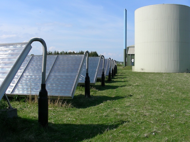 samso-solar-and-biomass-district-heating.jpg