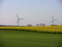 samso-turbines-on-farm-land.jpg